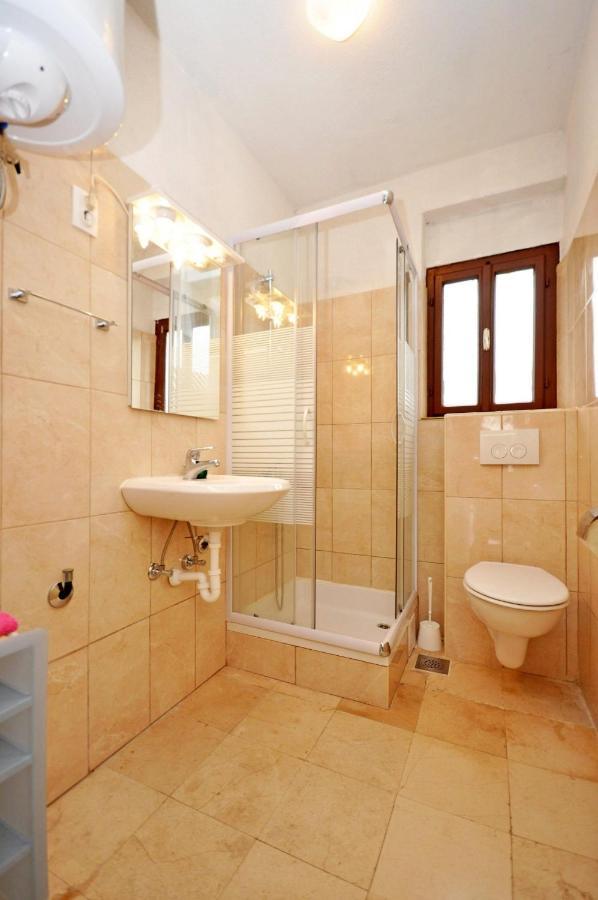 Apartment Jakov Donji Okrug  Eksteriør billede